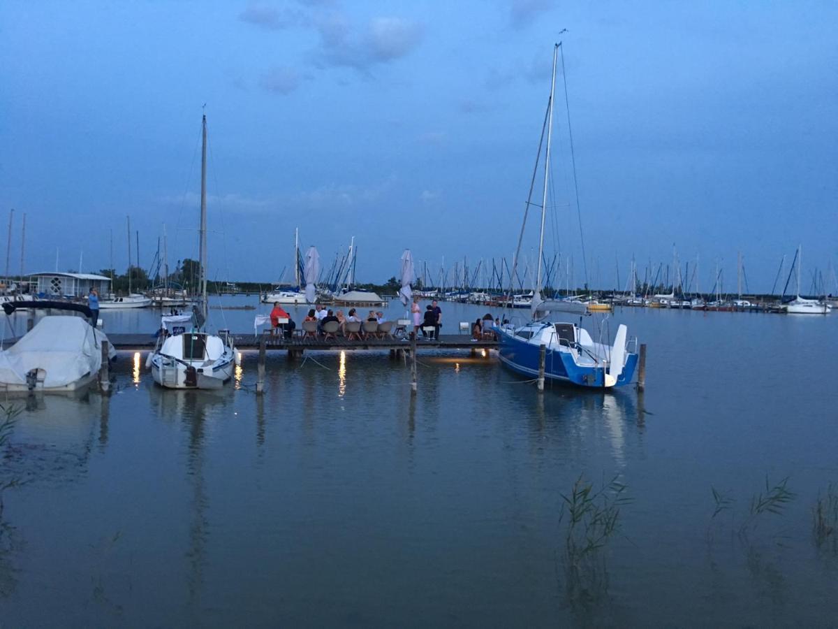 Seevilla Matilda Direkt Am Ufer Jois Exterior photo